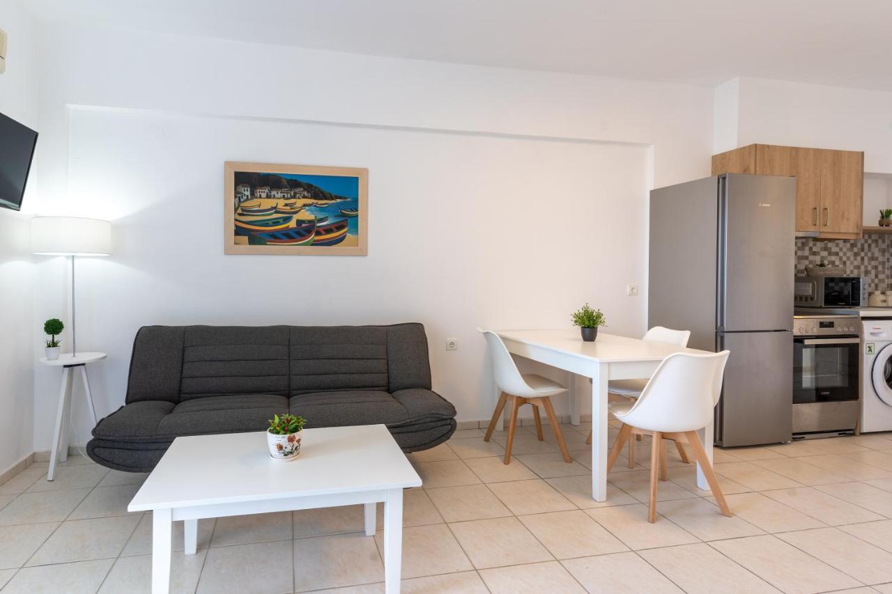 Azure Seaside Apts Magnisía Exteriér fotografie