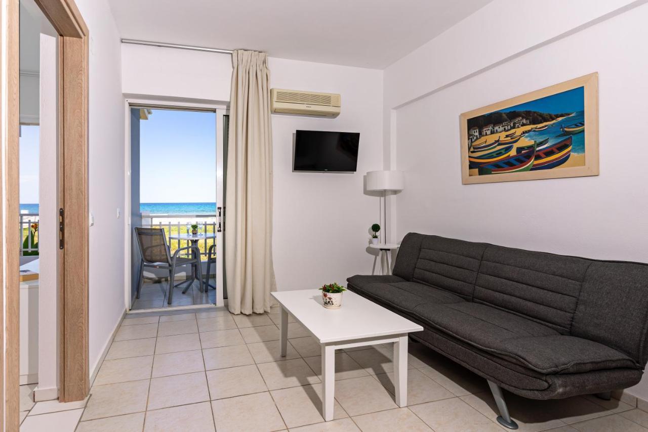 Azure Seaside Apts Magnisía Exteriér fotografie