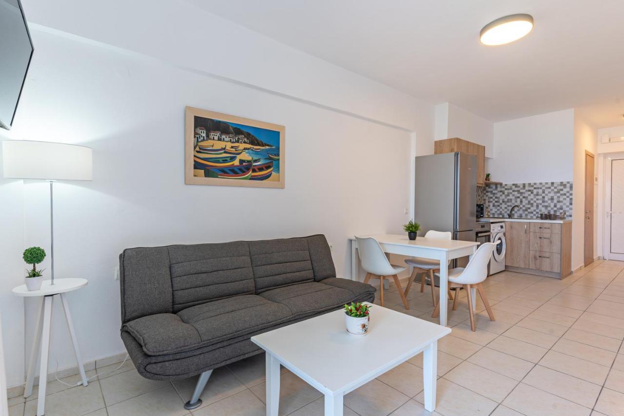 Azure Seaside Apts Magnisía Exteriér fotografie