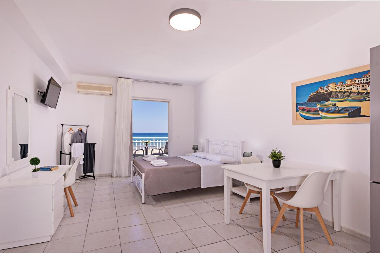Azure Seaside Apts Magnisía Exteriér fotografie